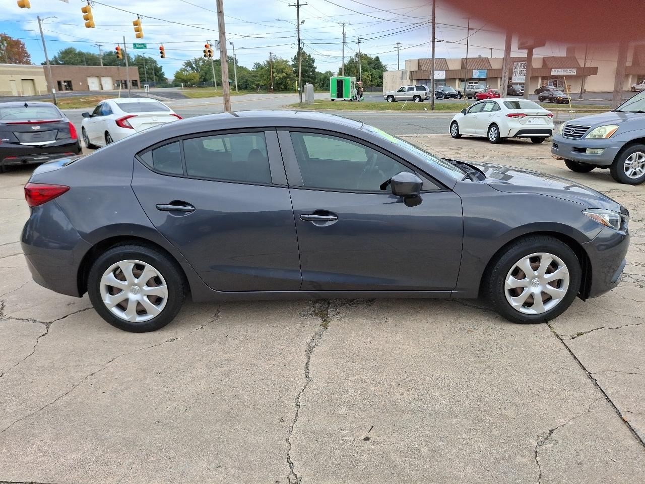 Mazda MAZDA3 i Sport AT 4-Door 2016