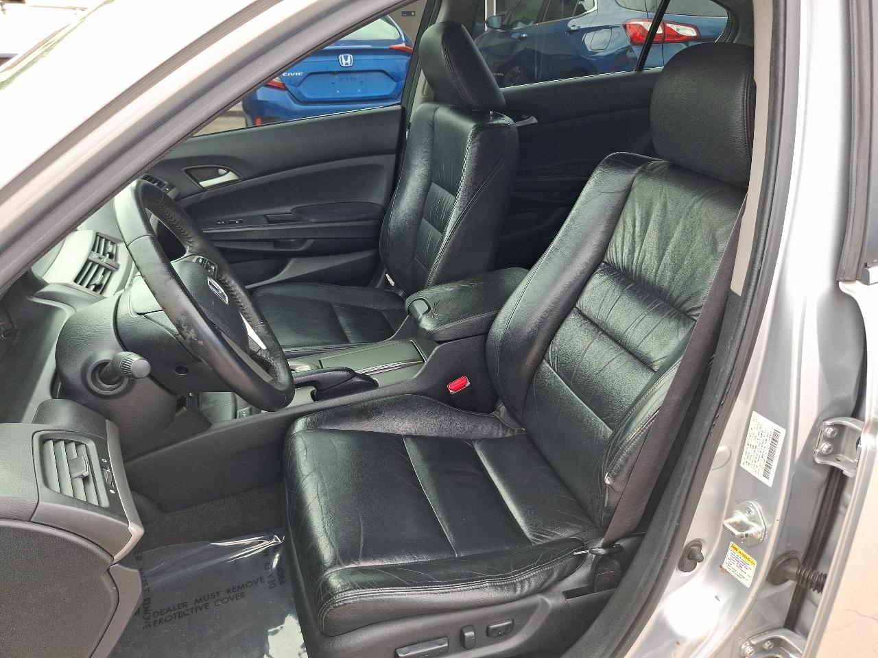 Honda Accord SE Sedan AT 2011