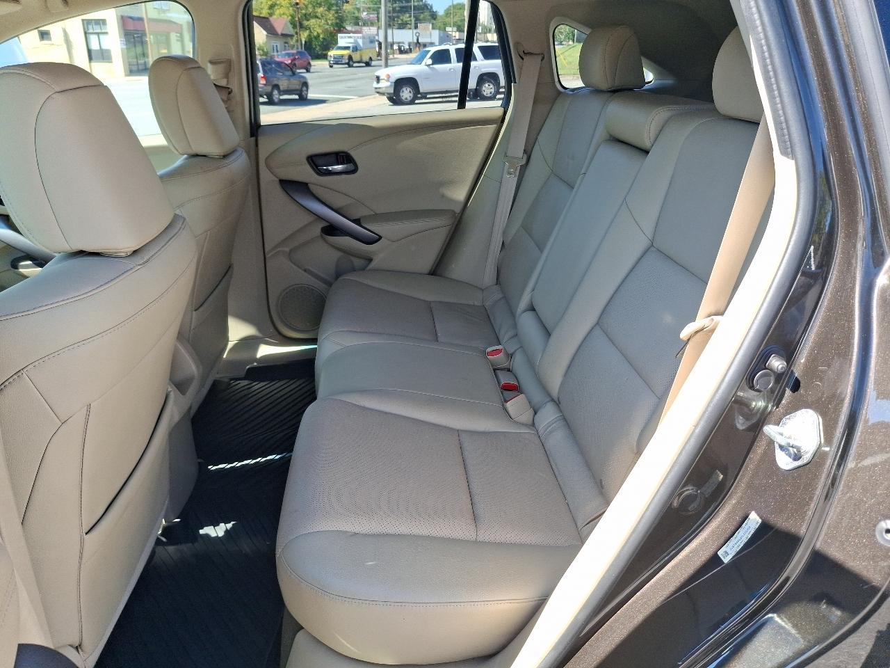 Acura RDX 6-Spd AT AWD 2015