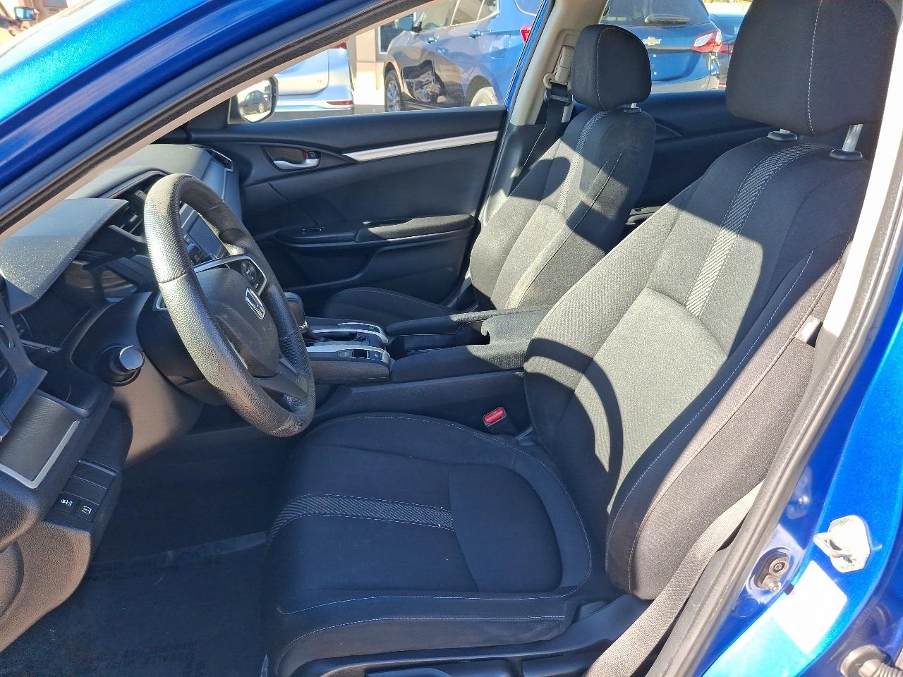 Honda Civic 4dr Sdn LX Auto 2018
