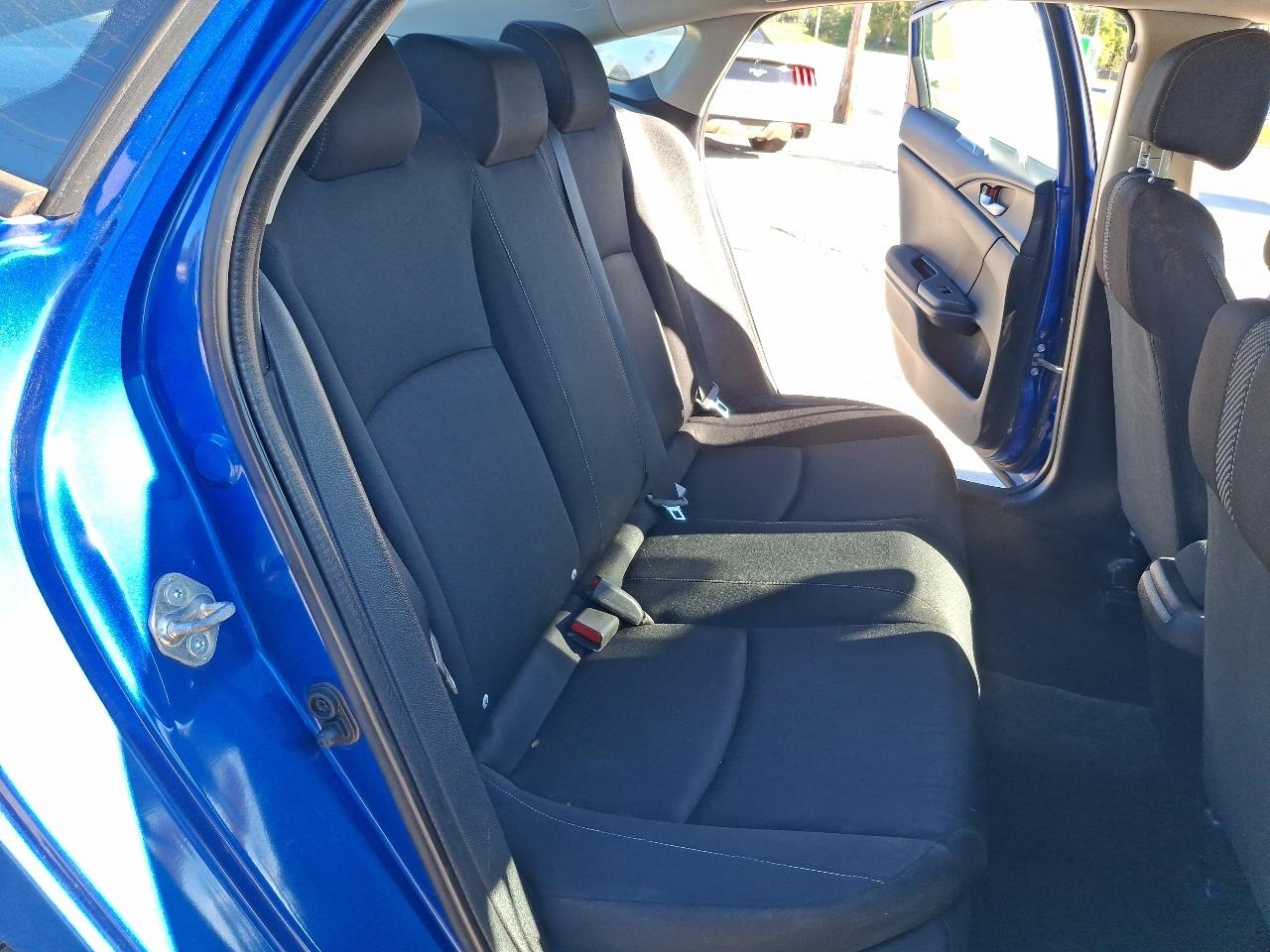 Honda Civic 4dr Sdn LX Auto 2018