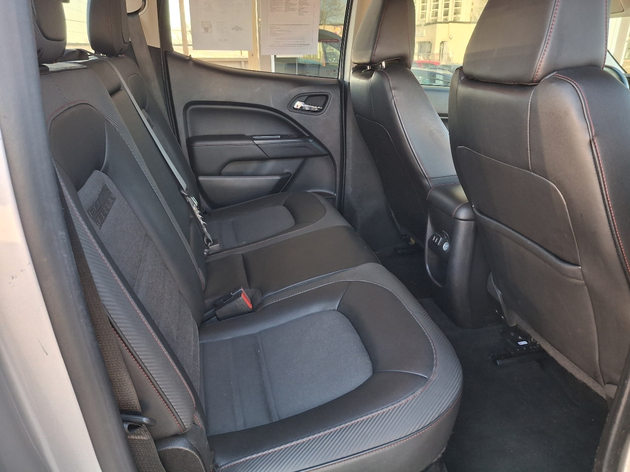 GMC Canyon SLE Crew Cab 4WD 2016