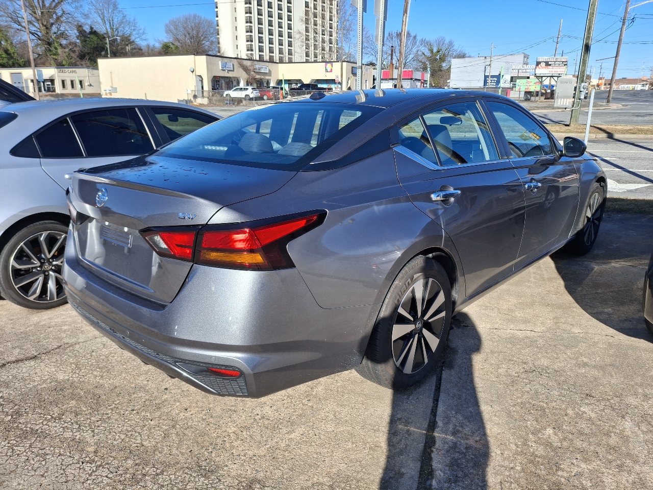 Nissan Altima 2.5 SV 2022