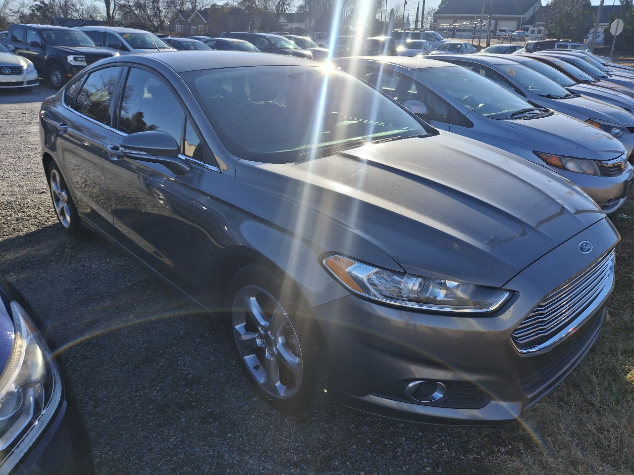Ford Fusion SE 2014