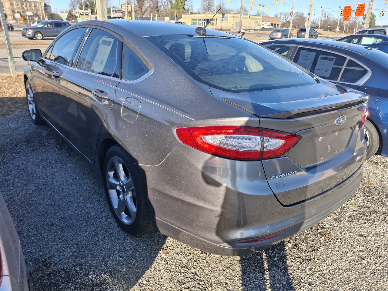 Ford Fusion SE 2014