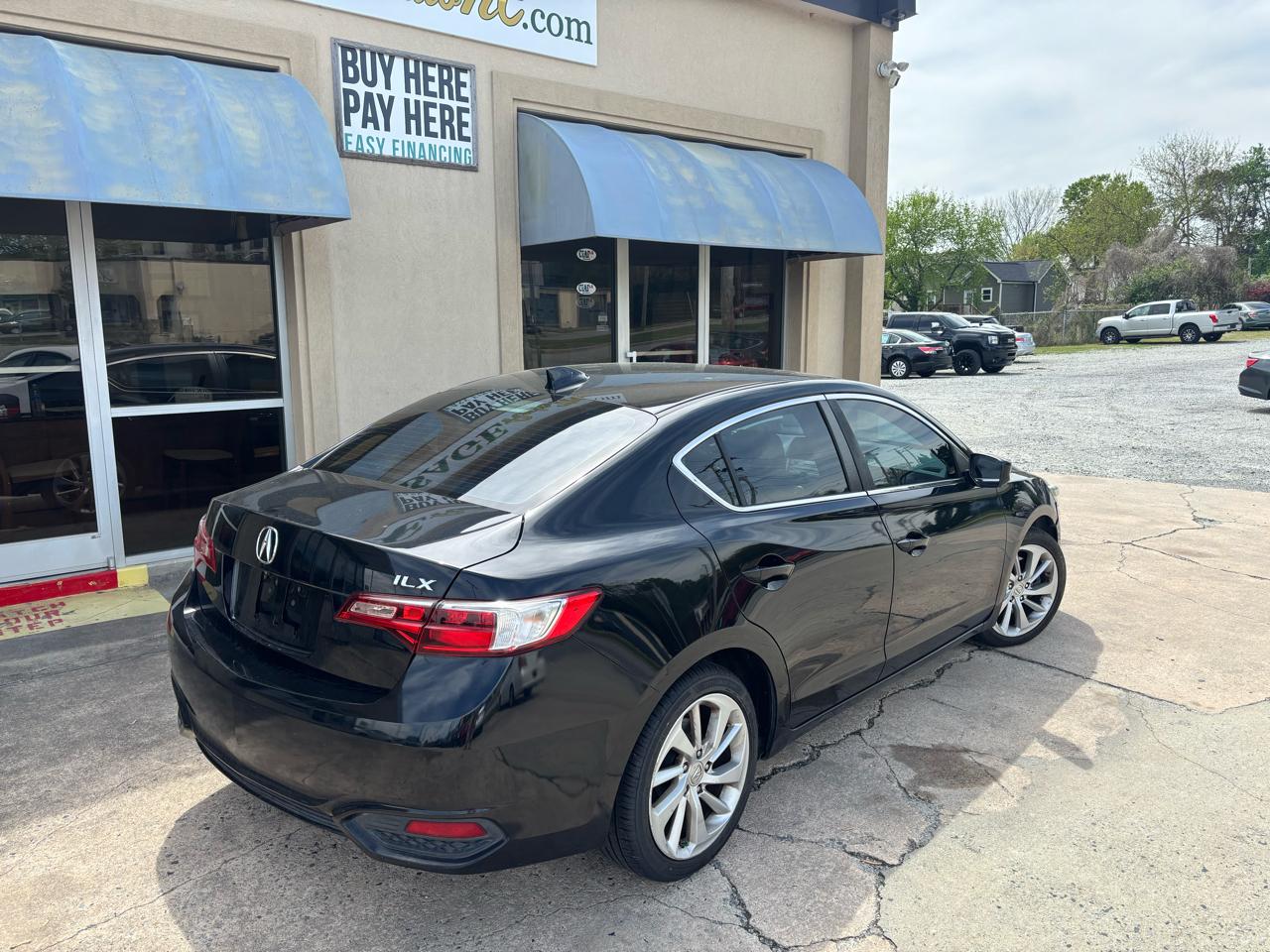 Acura ILX 8-Spd AT 2017