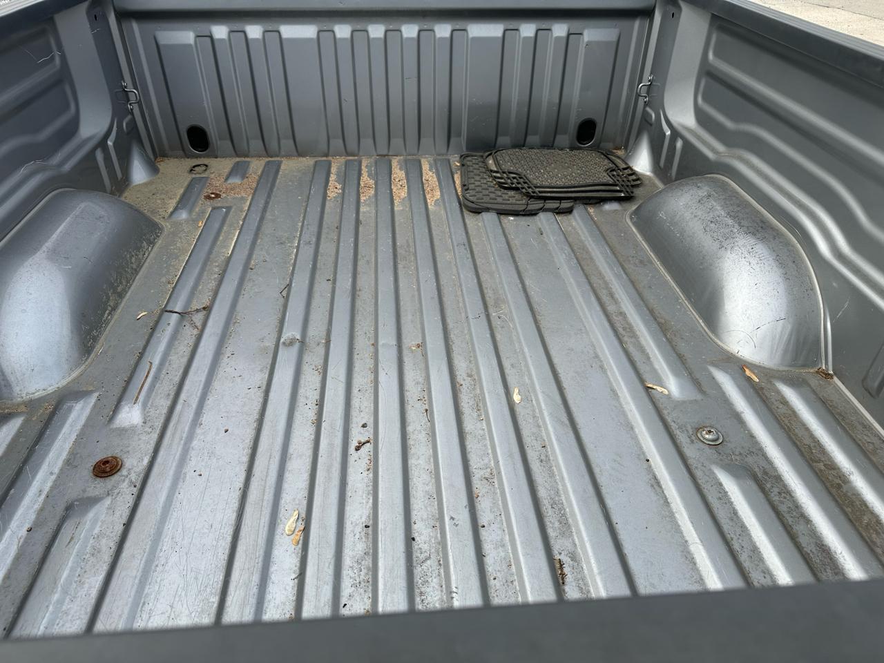 Toyota Tundra SR5 Double Cab 2WD 2004