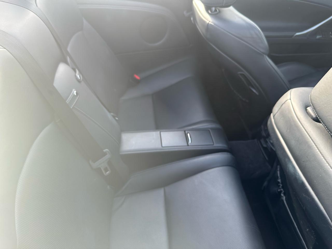 Lexus IS C IS 350C 2010