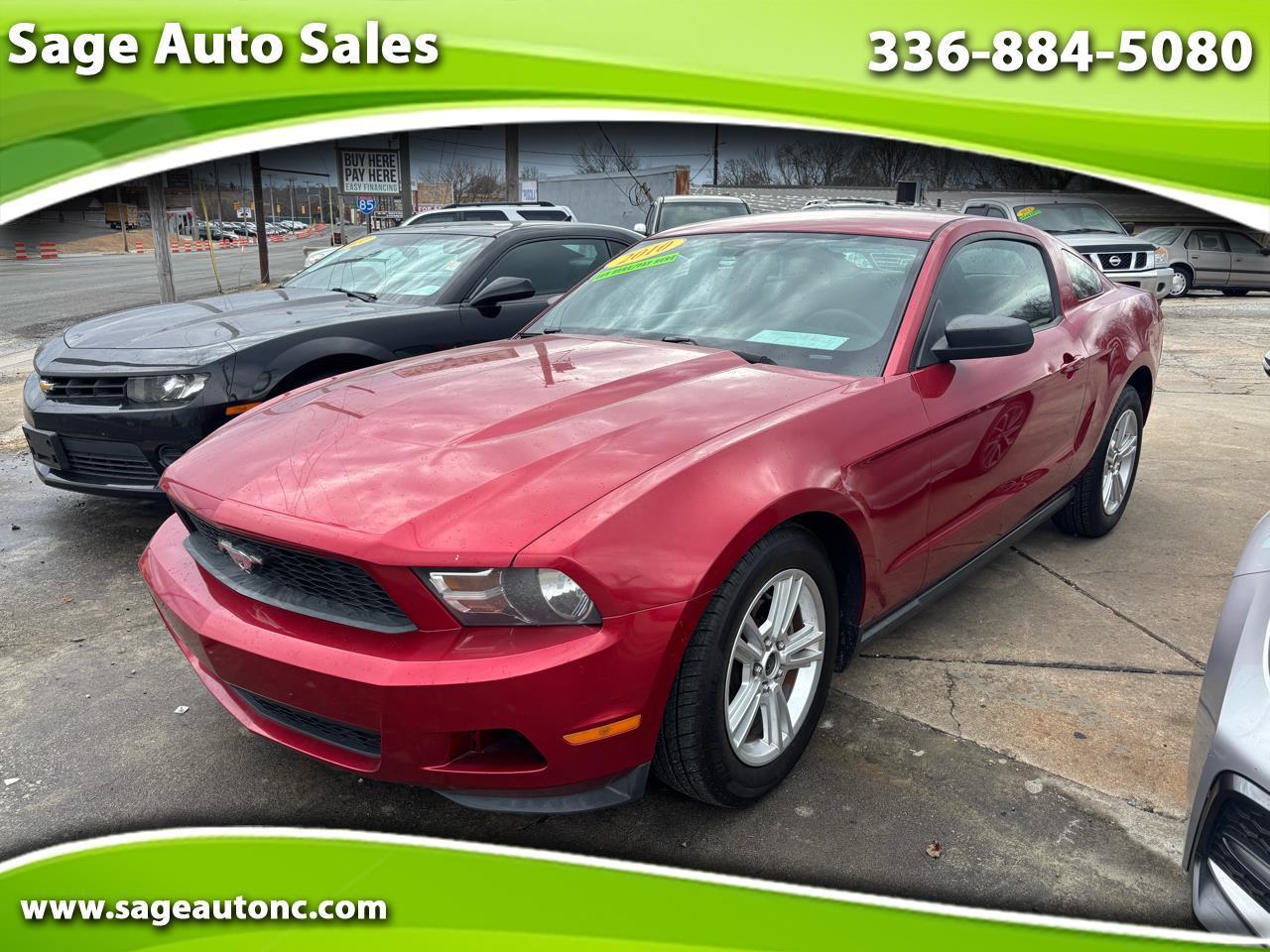 2010 Ford Mustang V6 Coupe