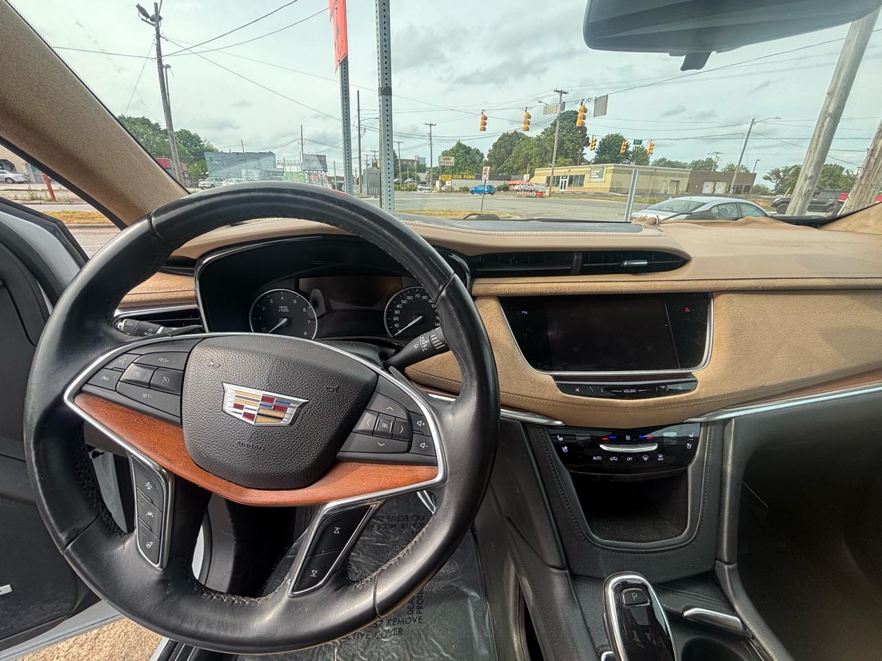 Cadillac XT5 Platinum AWD 2017