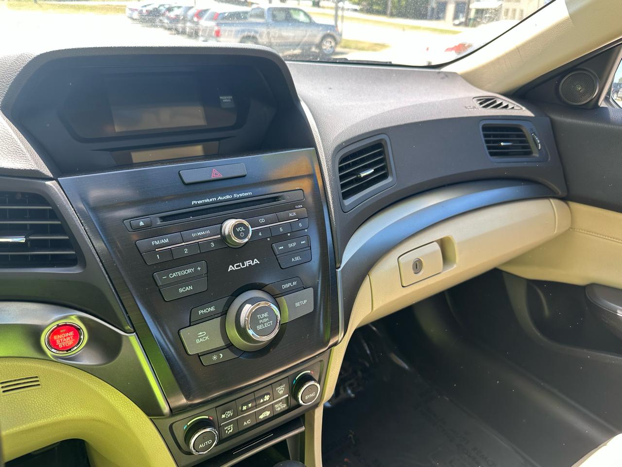 Acura ILX 5-Spd AT w/ Premium Package 2015