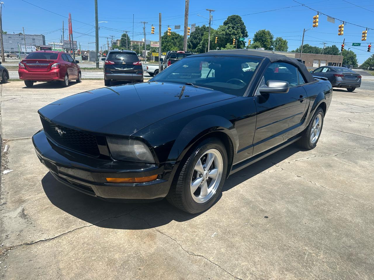 Ford Mustang V6 Deluxe Convertible 2007