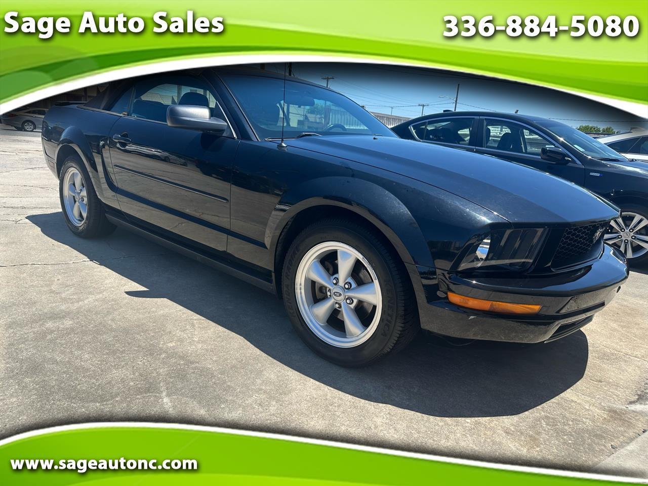 2007 Ford Mustang V6 Deluxe Convertible