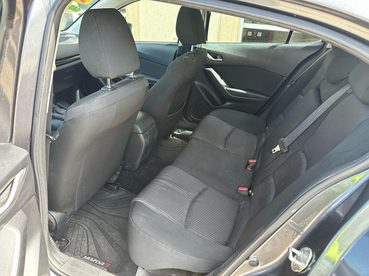 Mazda MAZDA3 i Touring AT 5-Door 2016