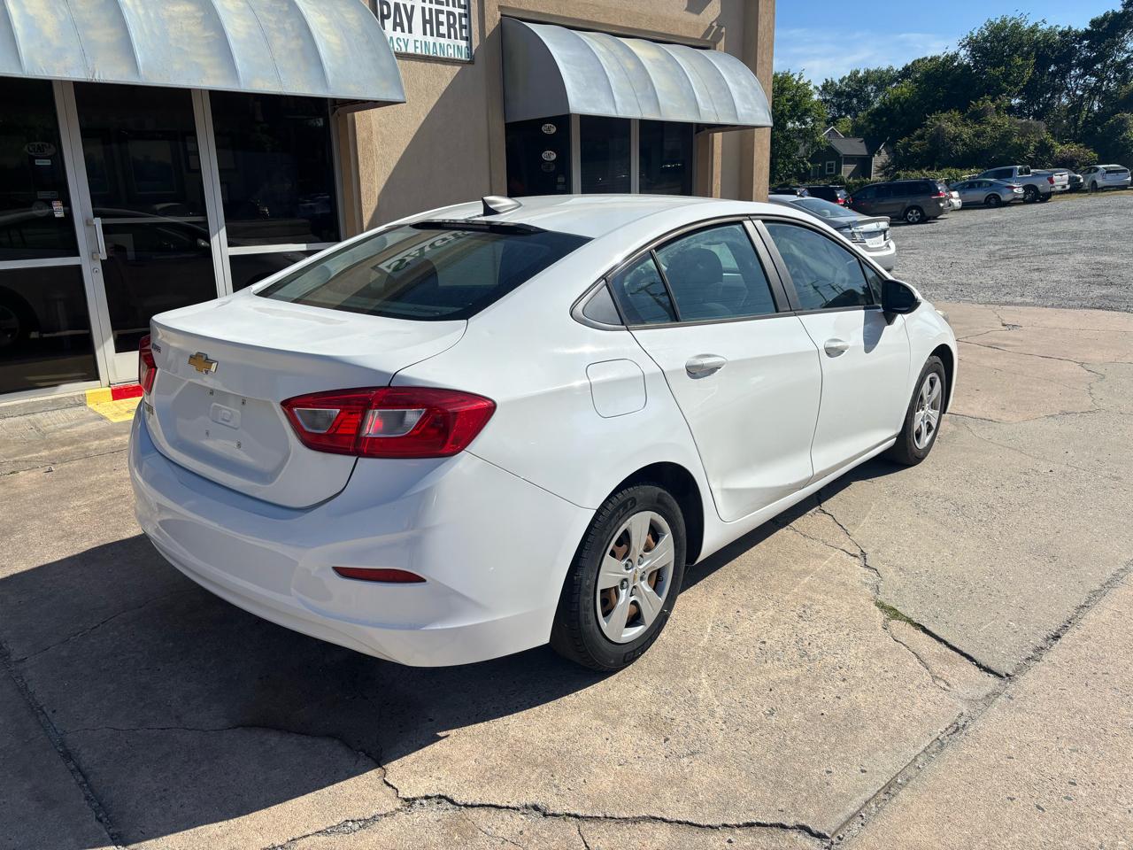 Chevrolet Cruze LS Auto 2017