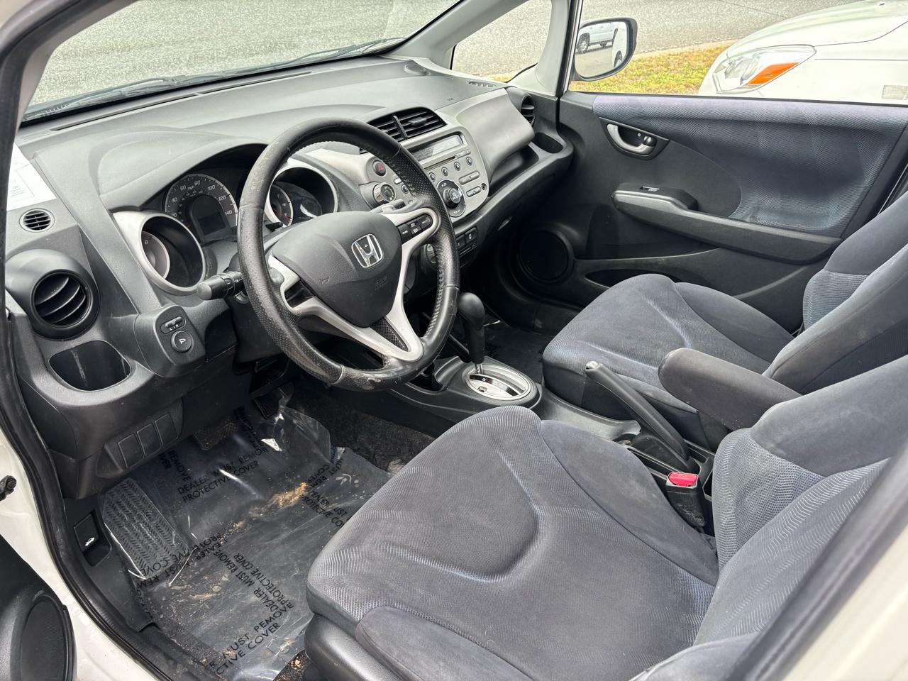 Honda Fit Sport 5-Speed AT 2010