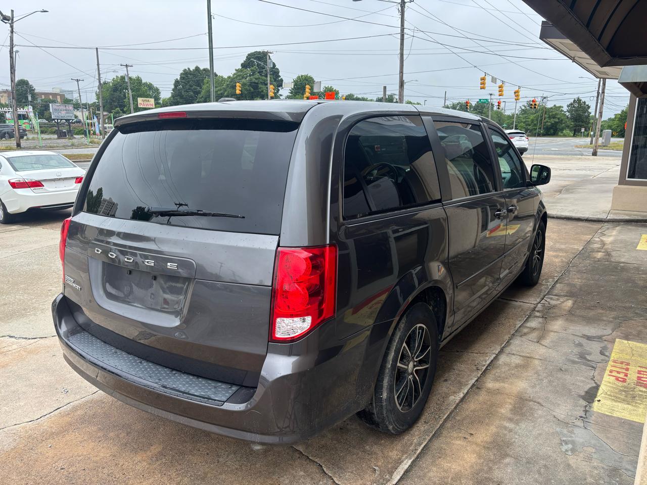 Dodge Grand Caravan SE 2015