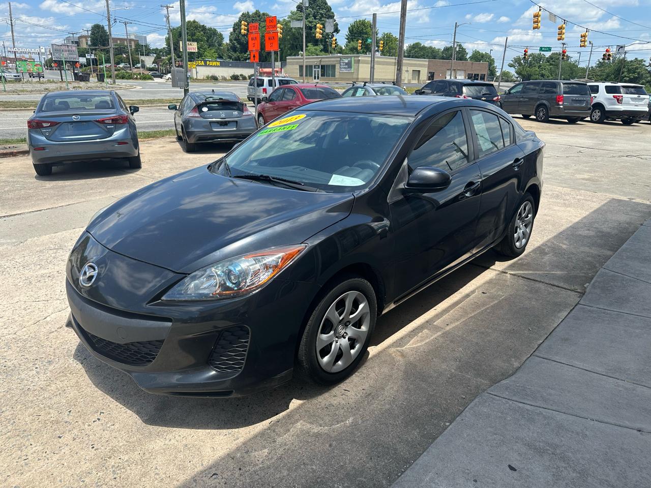 Mazda MAZDA3 i Sport 4-Door 2013