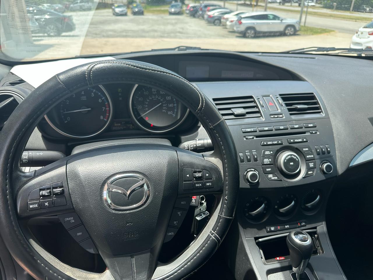 Mazda MAZDA3 i Sport 4-Door 2013