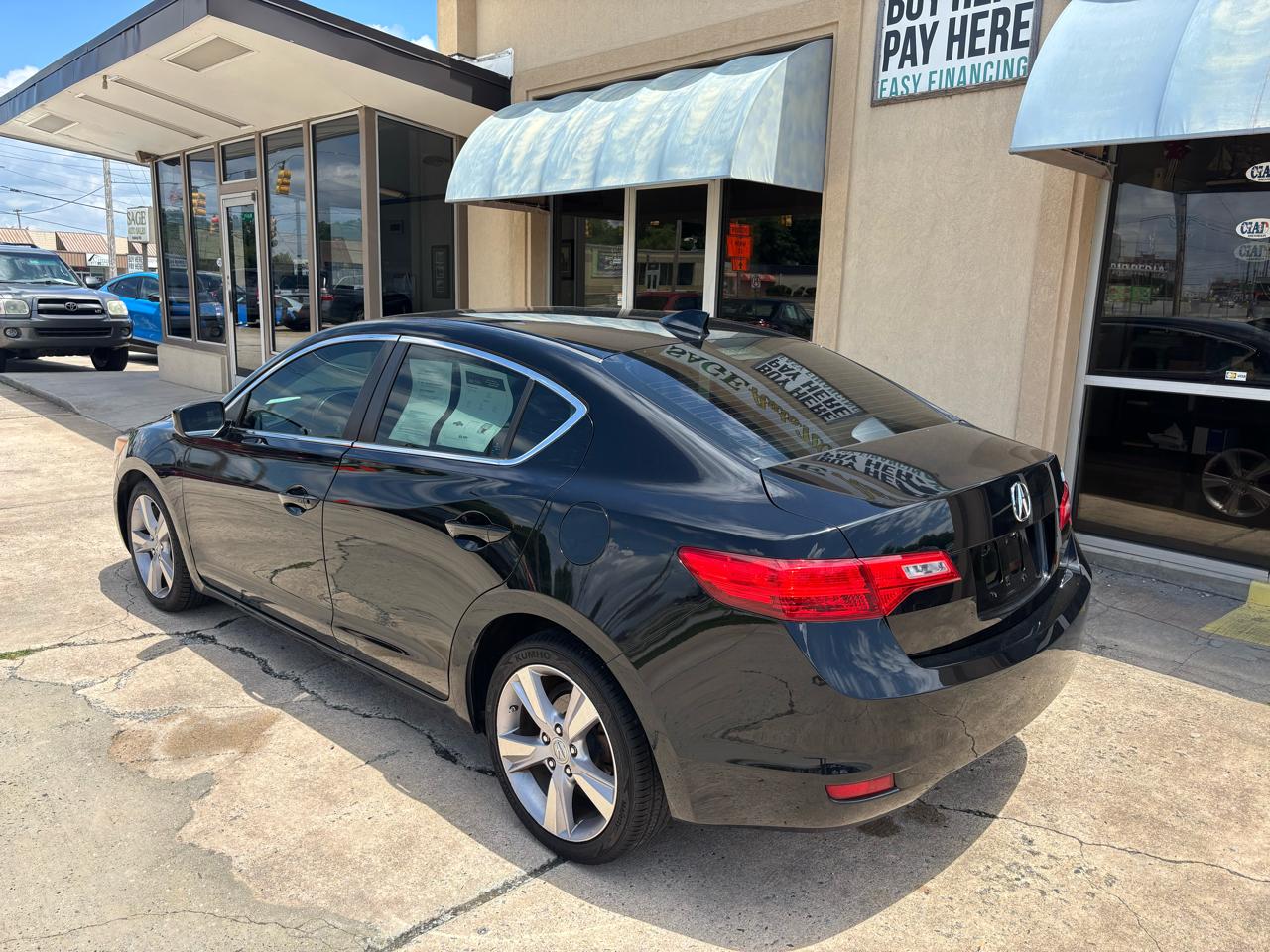 Acura ILX 5-Spd AT 2014