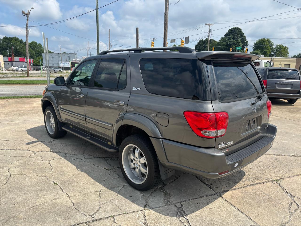 Toyota Sequoia SR5 2WD 2007