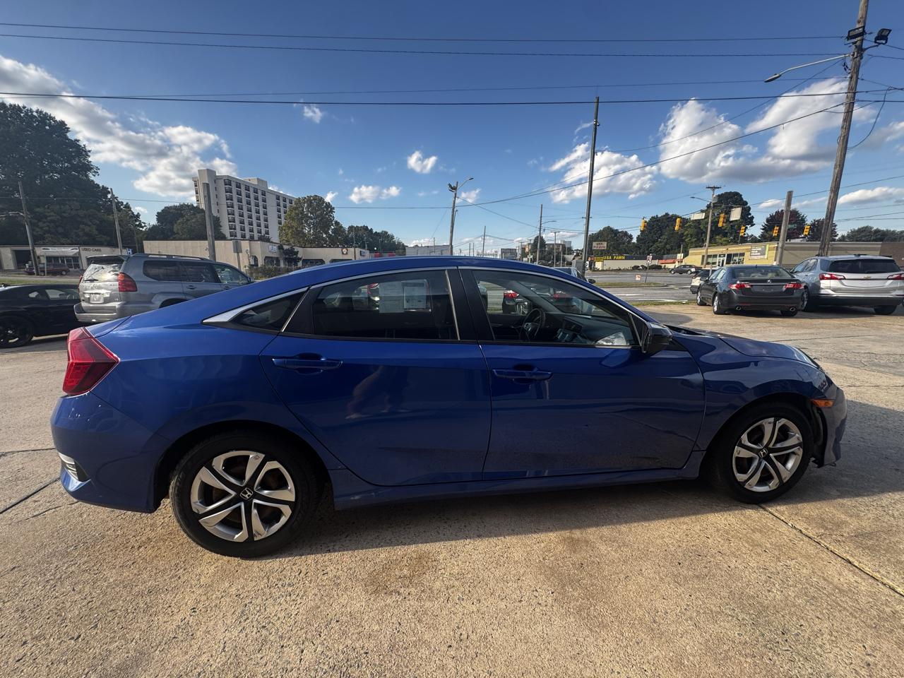Honda Civic LX Sedan CVT 2018