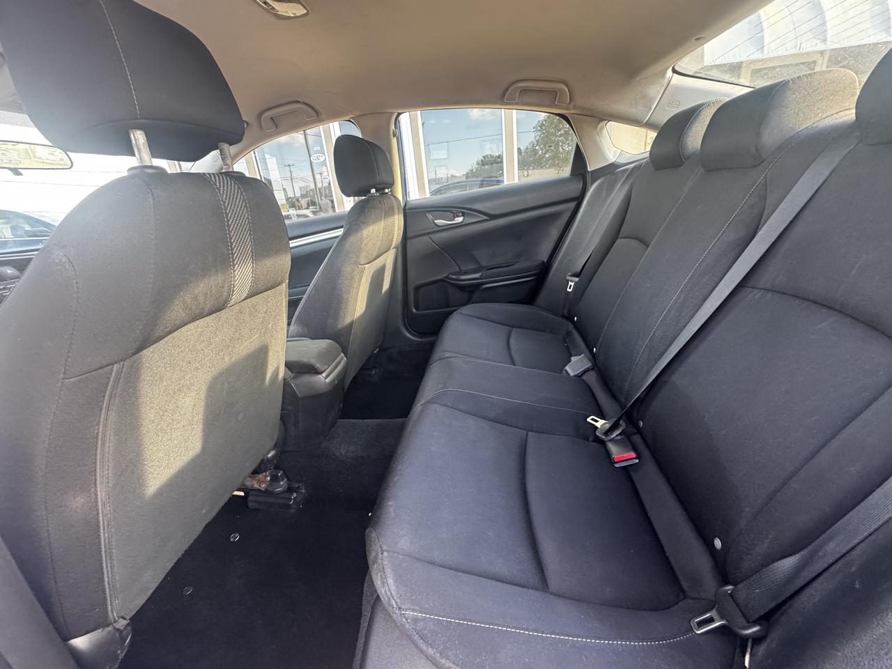 Honda Civic LX Sedan CVT 2018