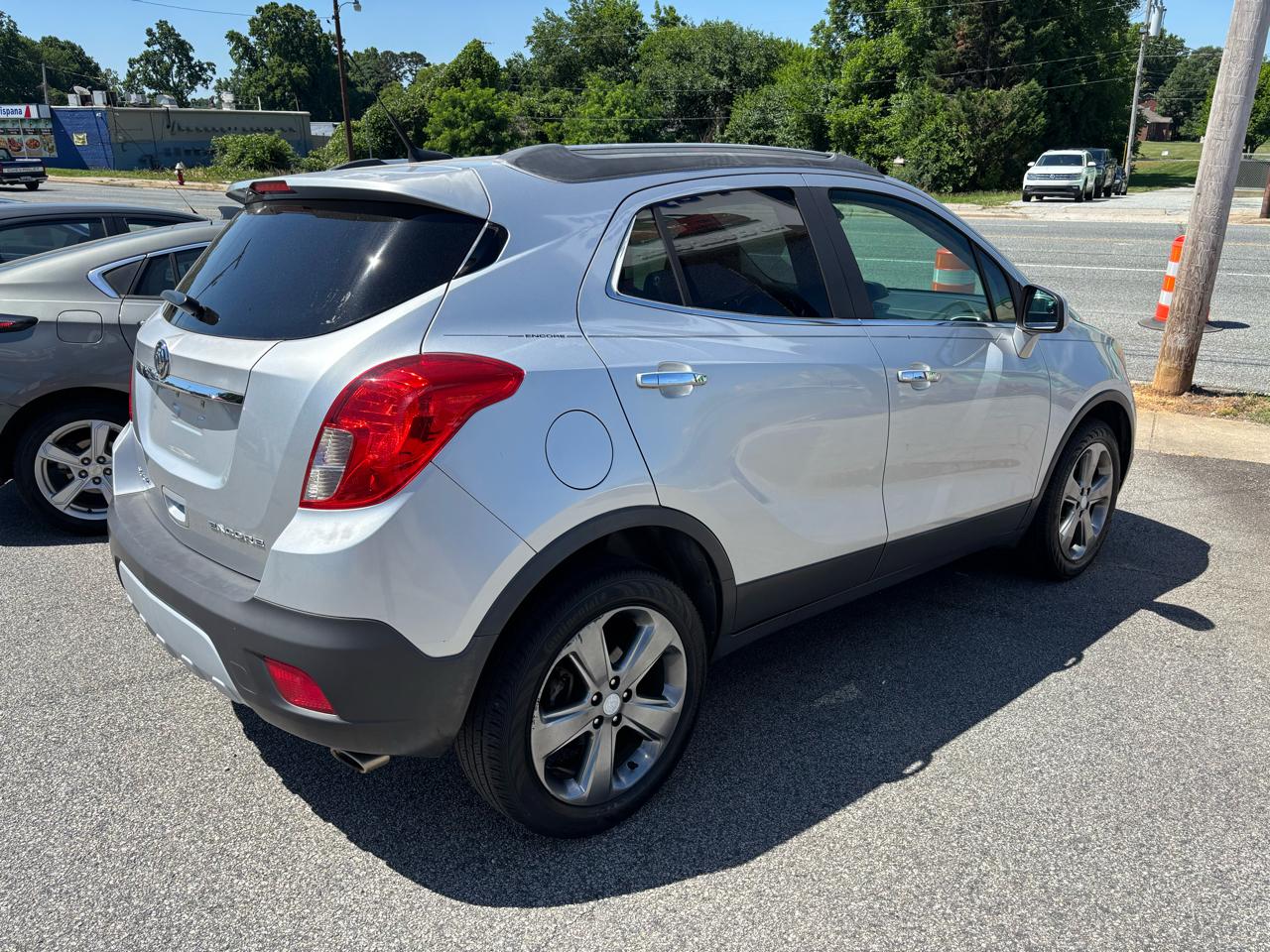 Buick Encore Convenience FWD 2013