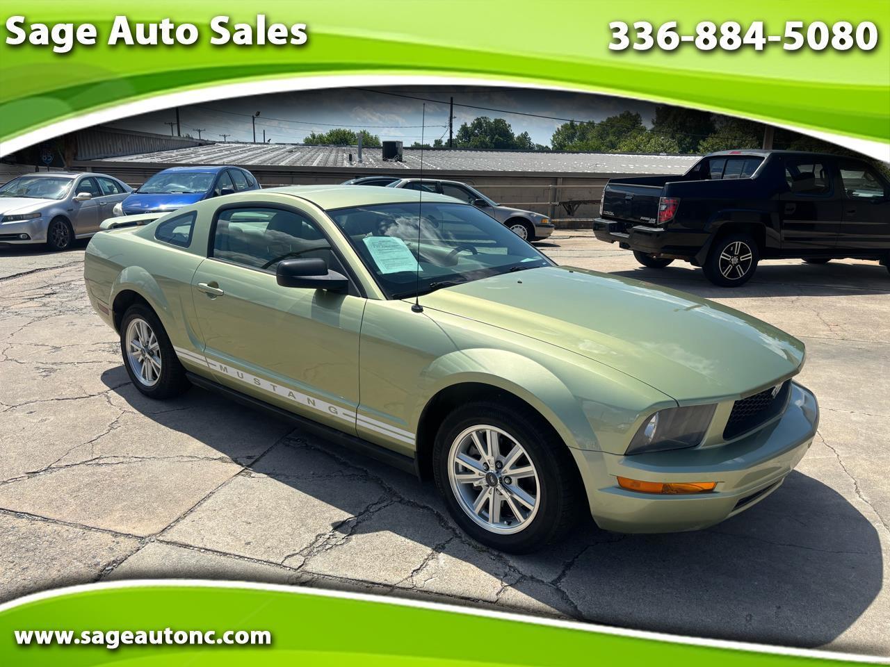 Ford Mustang V6 Standard Coupe 2006