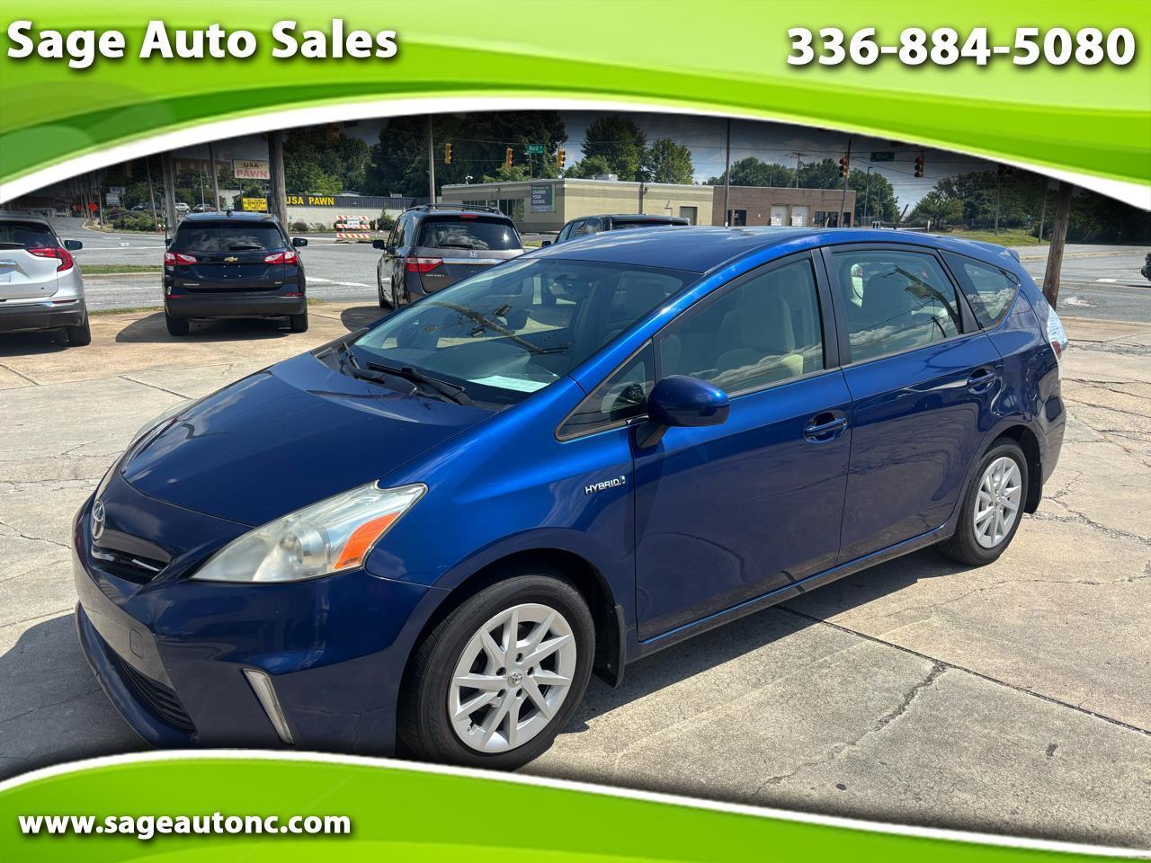 Toyota Prius V Two 2012