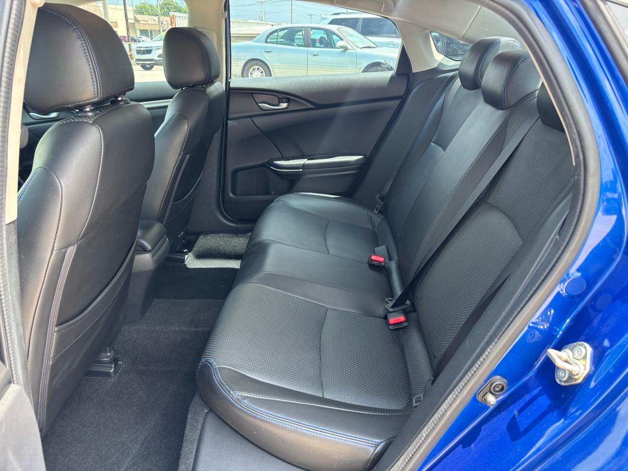 Honda Civic LX Sedan CVT 2017