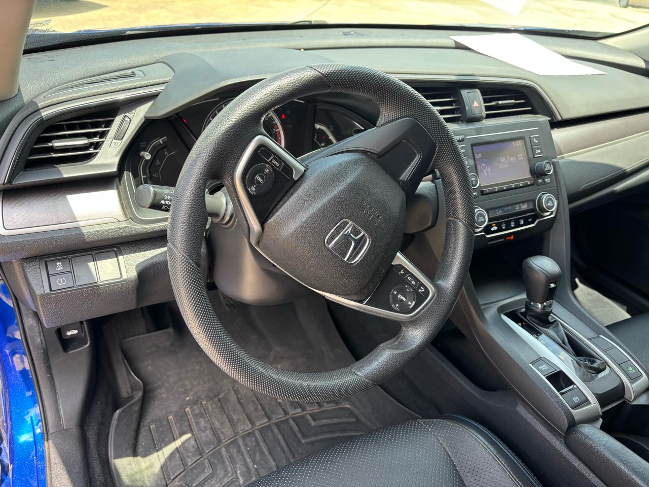 Honda Civic LX Sedan CVT 2017
