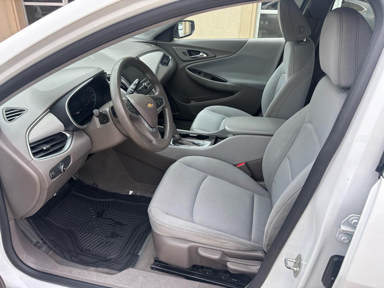 Chevrolet Malibu LS 2016