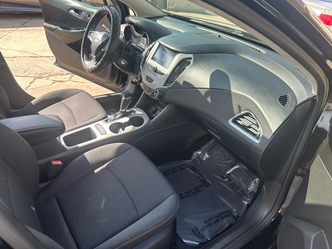 Chevrolet Cruze LS Auto 2017