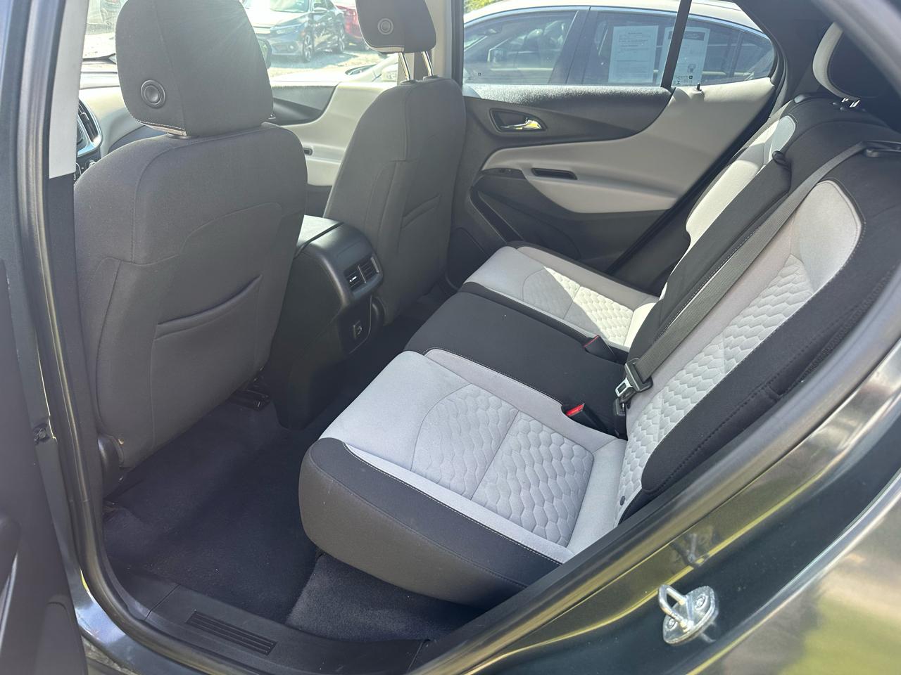 Chevrolet Equinox LS 2WD 2021