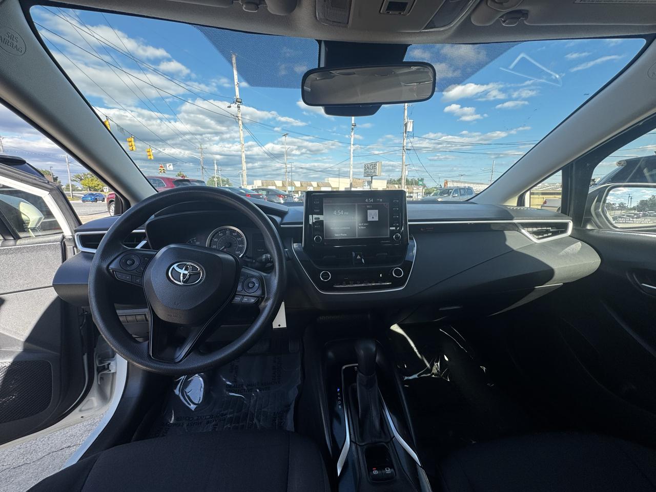 Toyota Corolla LE 2021