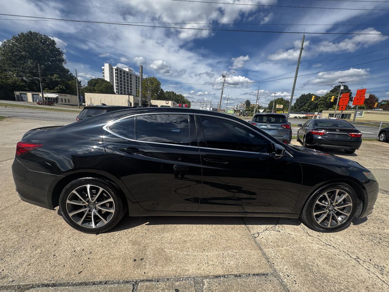 Acura TLX 9-Spd AT w/Technology Package 2015