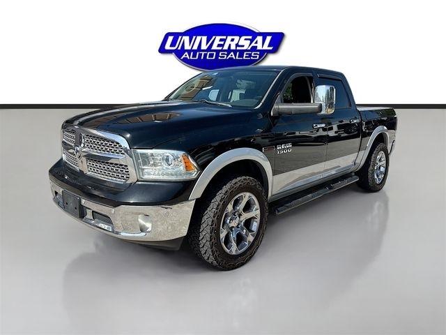 RAM 1500 Laramie Crew Cab SWB 4WD 2015