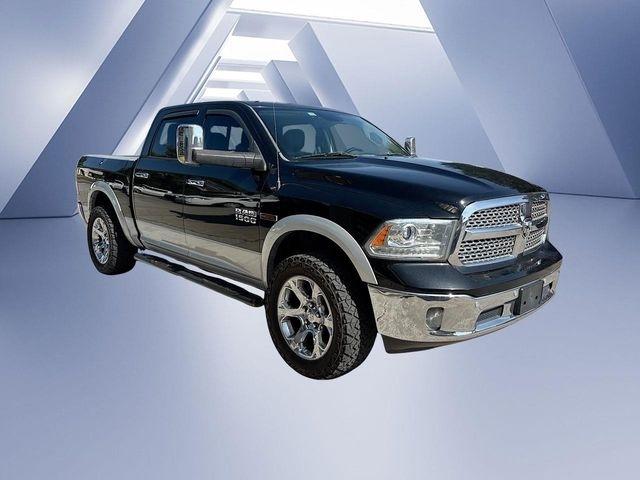 2015 RAM 1500 Laramie Crew Cab SWB 4WD