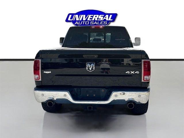 RAM 1500 Laramie Crew Cab SWB 4WD 2015