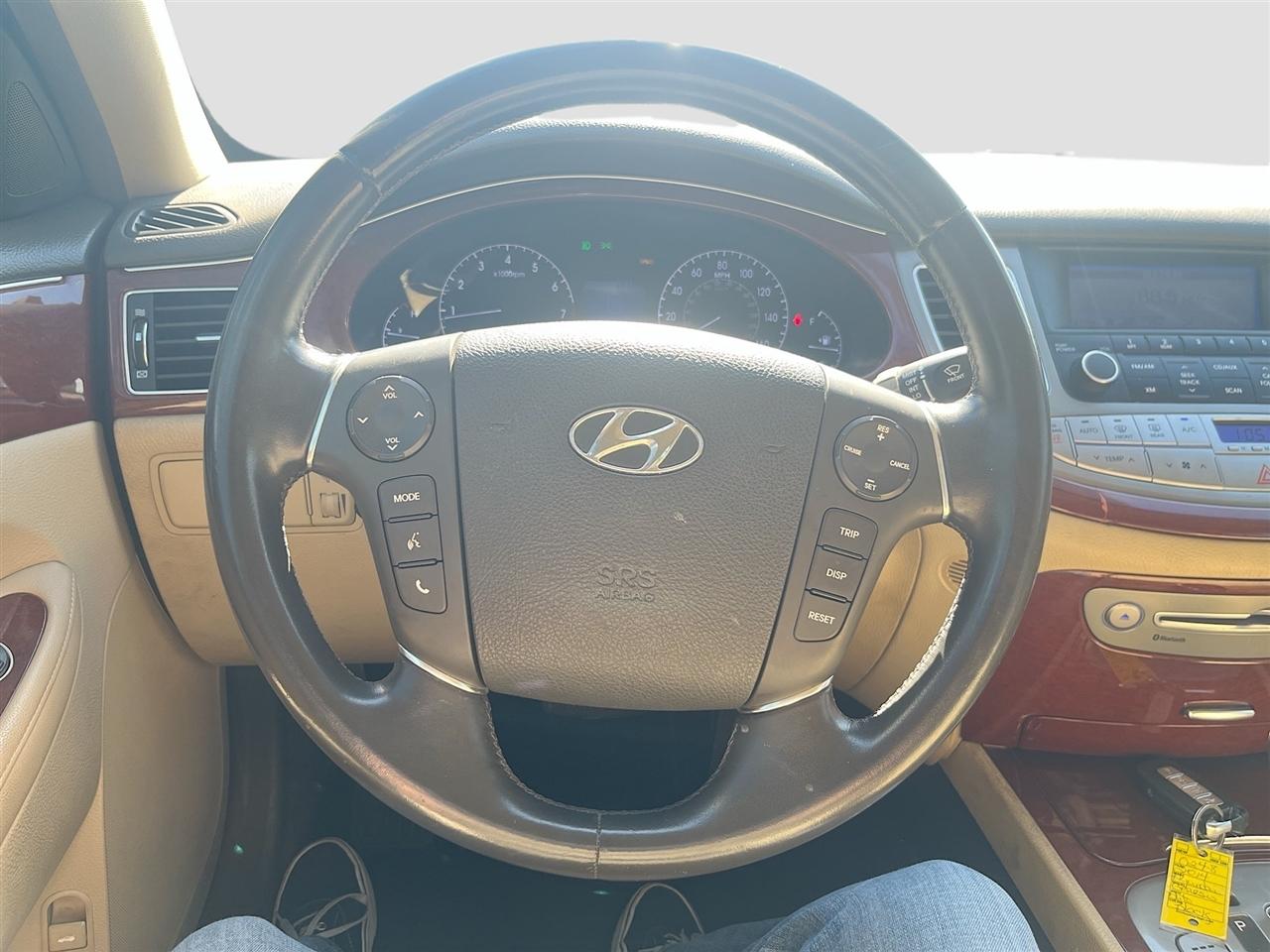 Hyundai Genesis 4dr Sdn V6 3.8L 2014