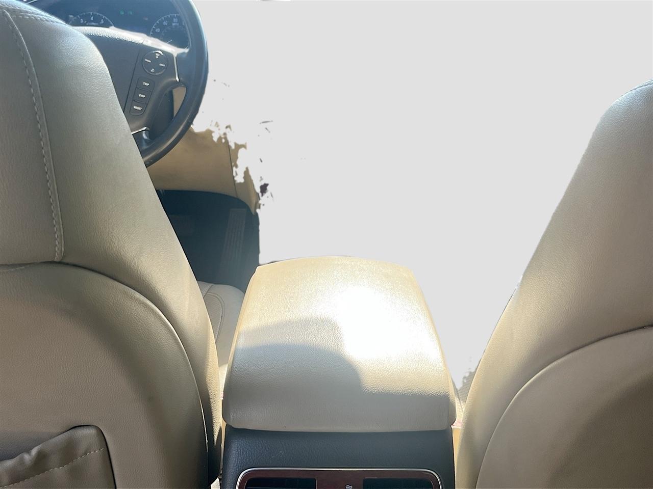 Hyundai Genesis 4dr Sdn V6 3.8L 2014