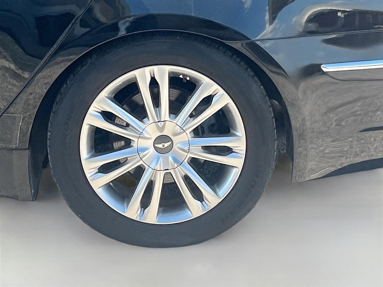 Hyundai Genesis 4dr Sdn V6 3.8L 2014