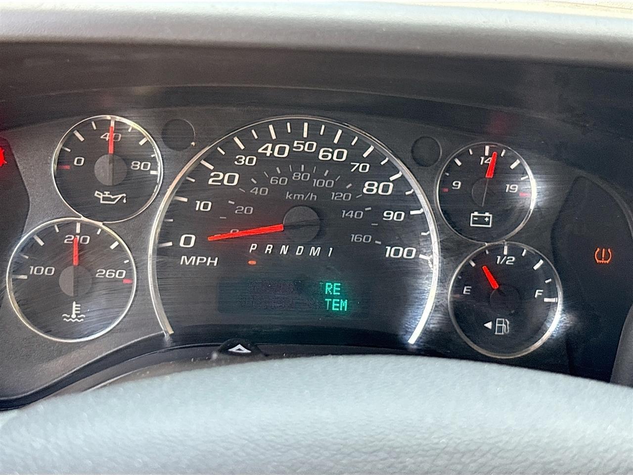 Chevrolet Express Passenger RWD 2500 135" LS 2017