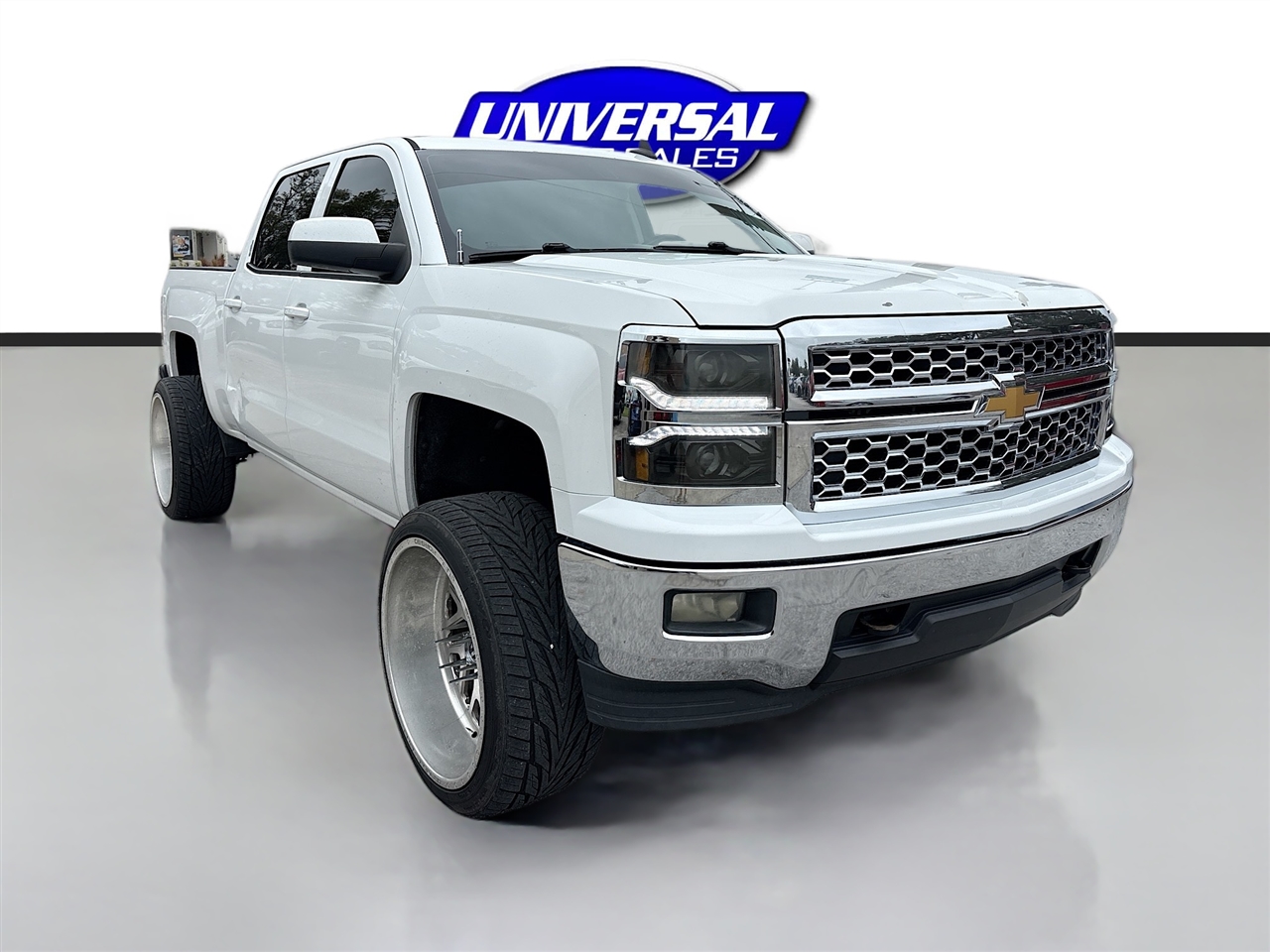 2015 Chevrolet Silverado 1500 4WD Crew Cab 143.5" LT w/1LT