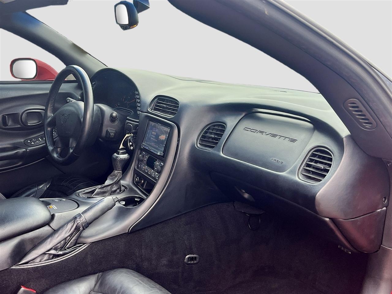 Chevrolet Corvette 2dr Convertible 2002