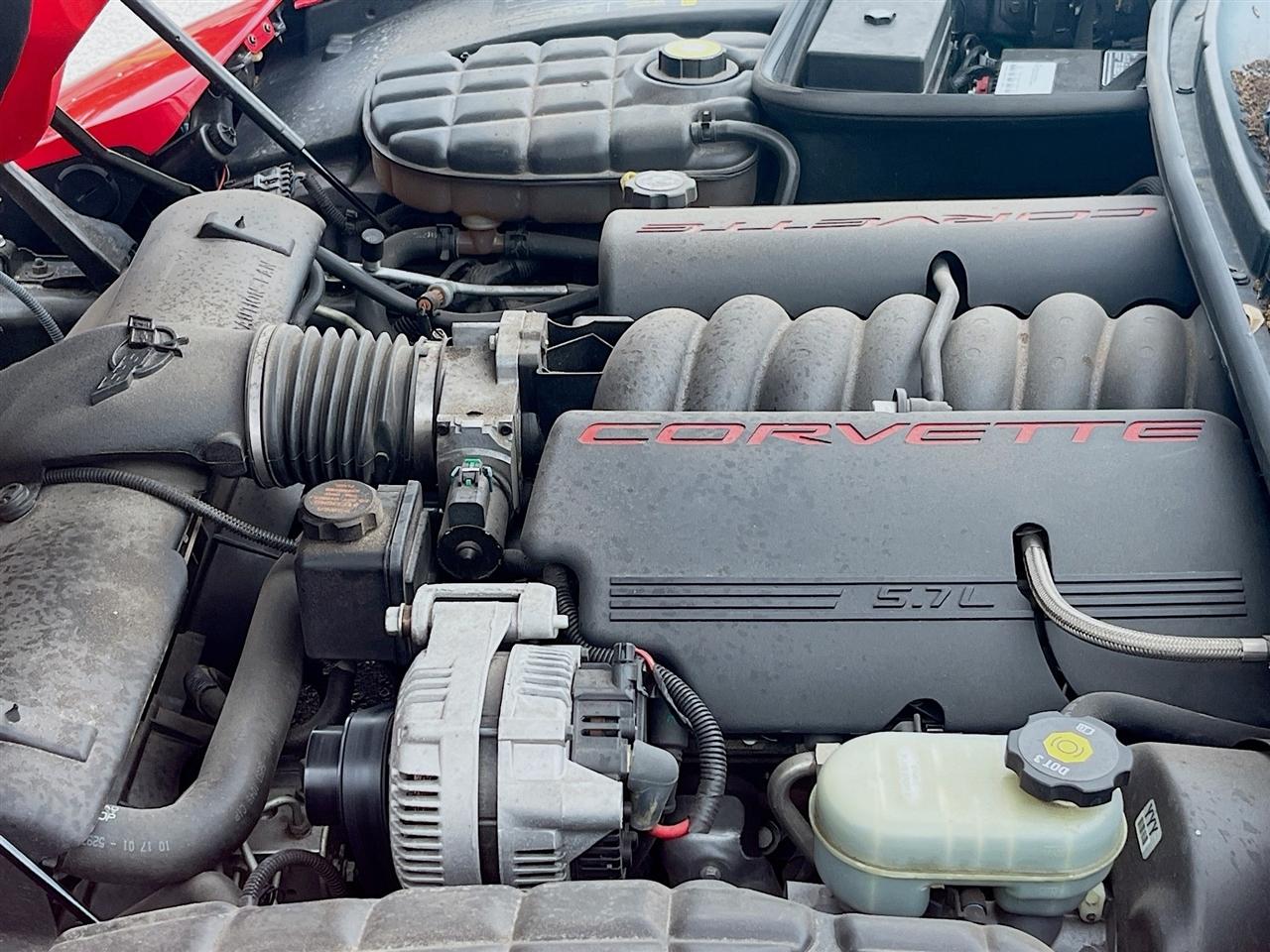 Chevrolet Corvette 2dr Convertible 2002