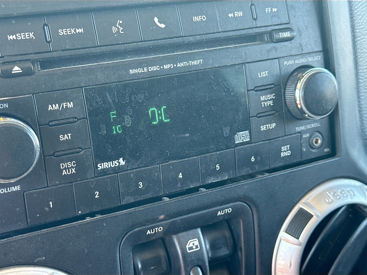 Jeep Wrangler Unlimited 4WD 4dr Freedom Edition *Ltd Avail* 2014 Jeep Wrangler Unlimited 4WD 4dr Freedom Edition *Ltd Avail* 2014