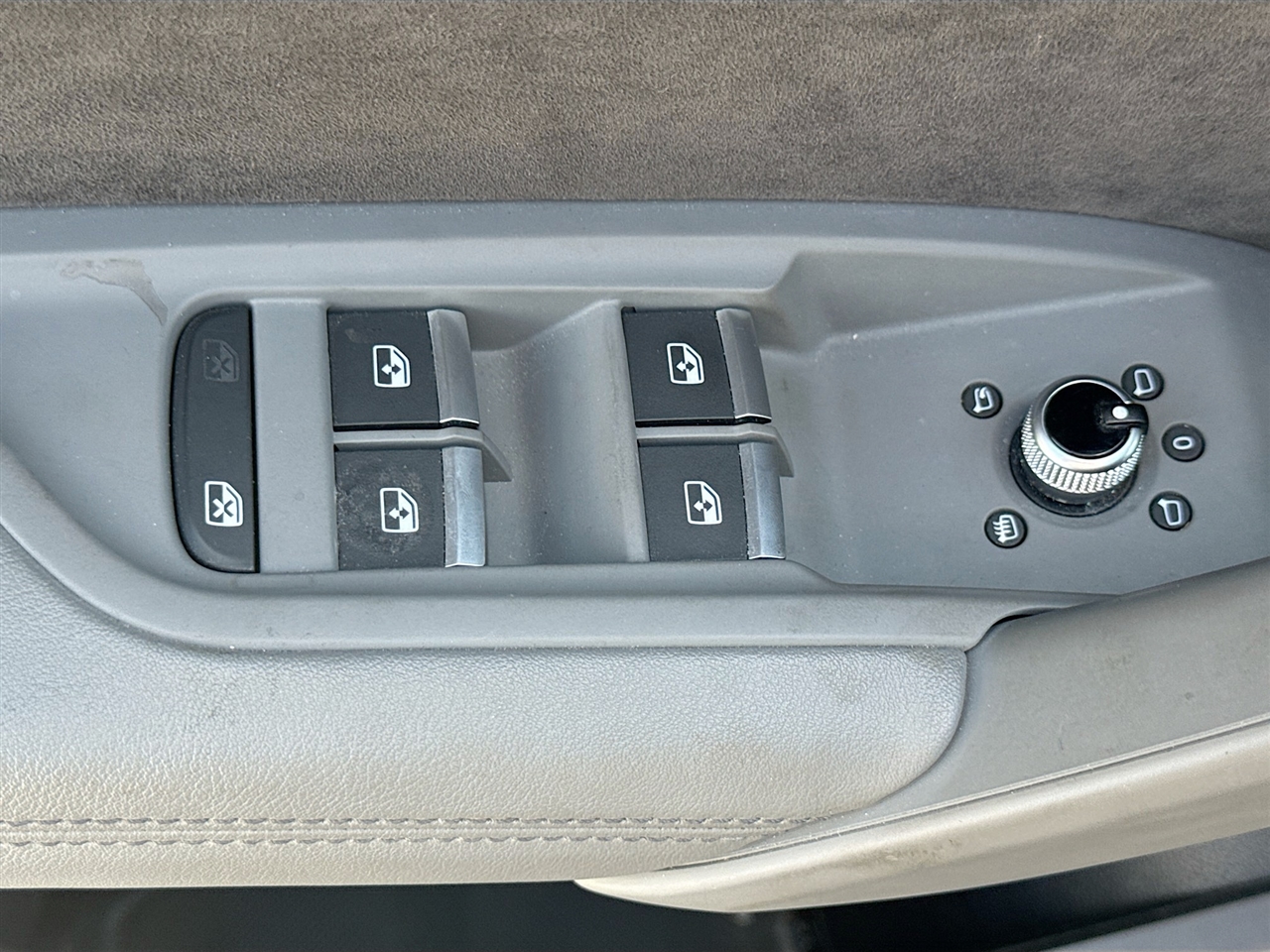 Audi SQ5 3.0 TFSI Premium Plus 2018 Audi SQ5 3.0 TFSI Premium Plus 2018