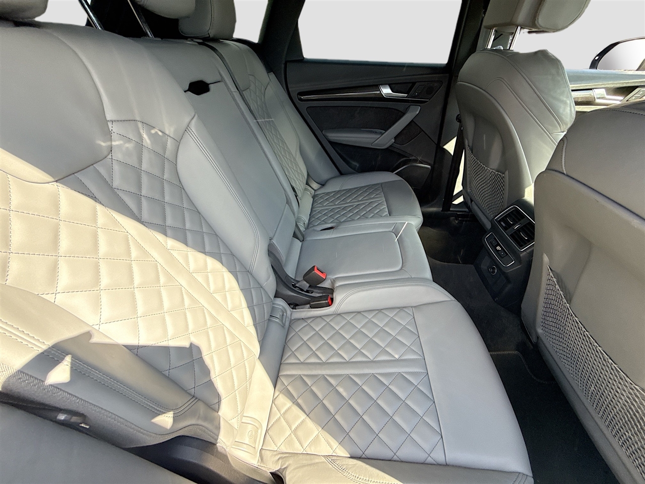 Audi SQ5 3.0 TFSI Premium Plus 2018 Audi SQ5 3.0 TFSI Premium Plus 2018